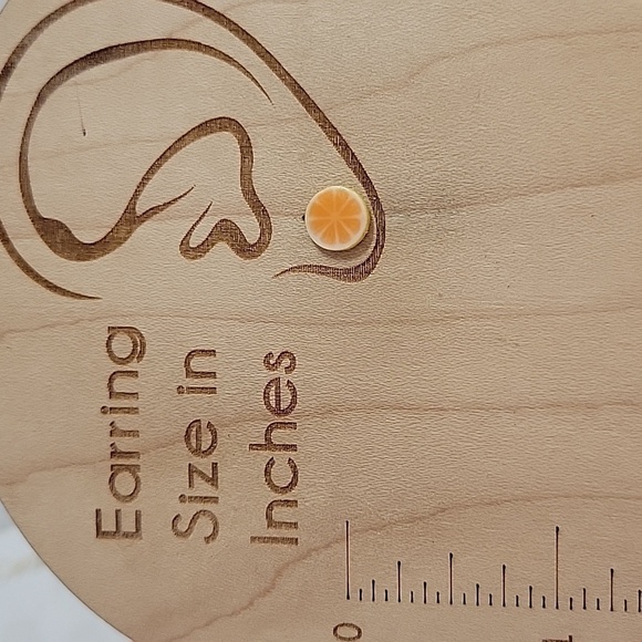 ORANGE SLICE POTTERY STUD EARRINGS - Picture 6 of 7